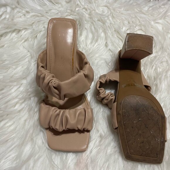 Elegant Tan Ruffled Sandals - Picture 4 of 4